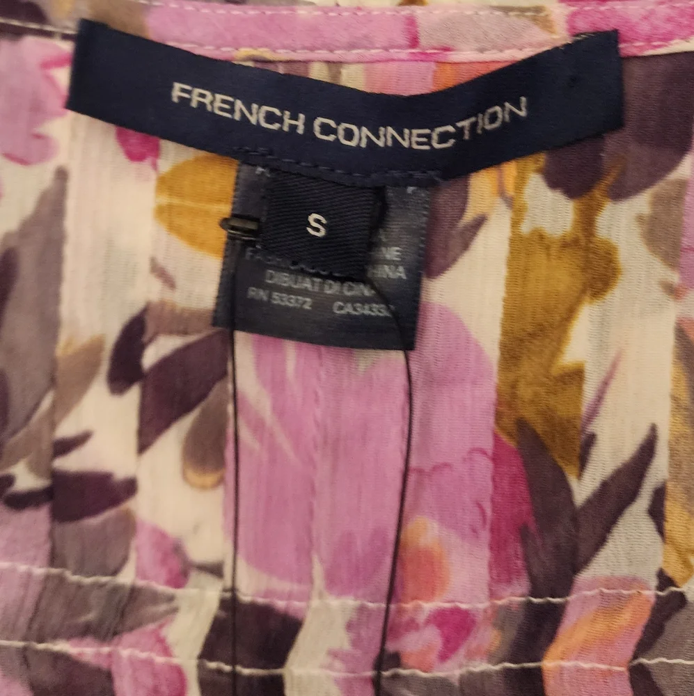 French Connection women's Catlett Crinkle Ruffle Trim Top Orchid Bouquet Small